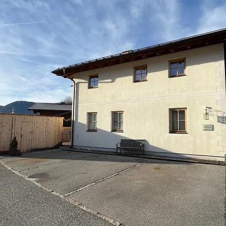 Apartament Broschek *